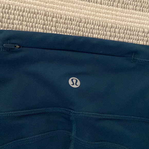 Lululemon speed it up cropped legging - Picture 4 of 5